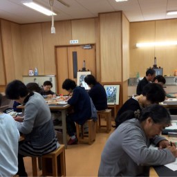 今年最後の切り絵教室   …伊那公民館…　