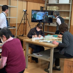 離れたところで　切り絵講座　