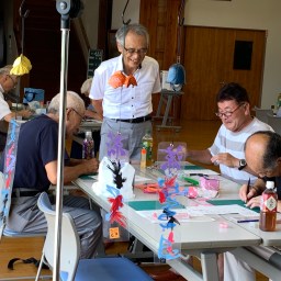 北福地公民館で切り絵講座