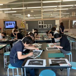 先生方の切り絵講習会